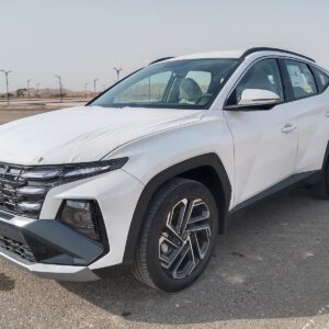 HYUNDAI TUCSON 4*2 2.0L MODEL 2025 GCC SPECIFICATION NEW SHAPE